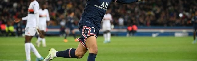 【法甲】姆巴佩2射3传 梅西两个月后破门 巴黎5比1