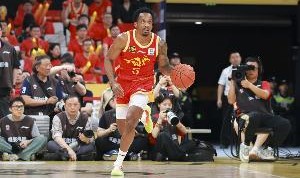 爱游戏官网-轻松又愉快！小巴里-布朗出战26分钟砍22分6助2断 正负值+27！