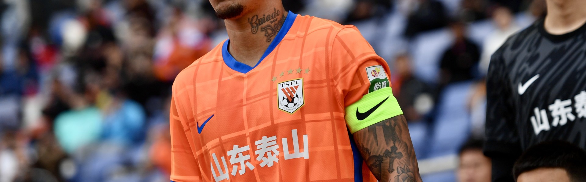 爱游戏官网-鲁媒：王大雷、高准翼、克雷桑复出，泰山队争取齐整阵容战国安