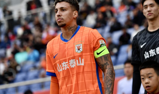 爱游戏官网-鲁媒：王大雷、高准翼、克雷桑复出，泰山队争取齐整阵容战国安