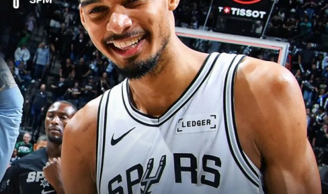 爱游戏官网入口-马刺二当家！本赛季的福克斯，什么水平？