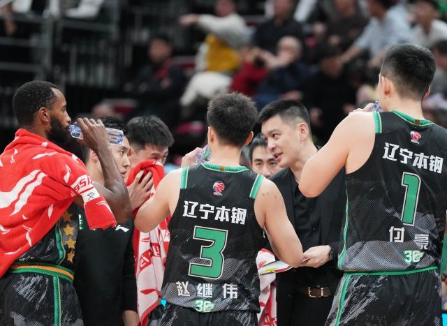 1743341011961012612.jpg (体育)(10)篮球——CBA常规赛:辽宁胜天津XxjpseC007243_20241206_PEPFN0A001.jpg